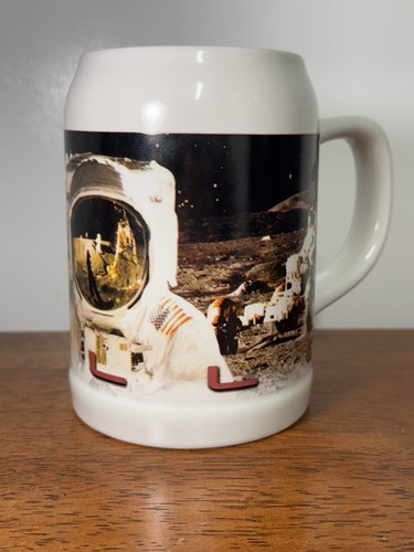 Vintage apollo astronaut moon - vintage,