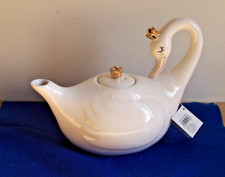 Lovely Royal White Swan Ceramic Teapot, Gold Gilt Crown Embellishments, Unused