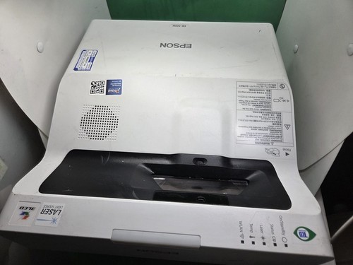 Epson 725w 4000 - epson, lumens