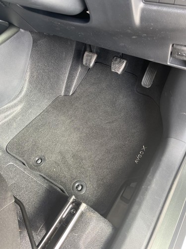 Genuine toyota aygo 2022 - genuine, 2022-