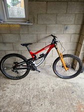 Saracen myst carbon Factory team dh bike size Large 27.5 650b