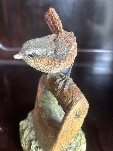 Arden sculptures wren spade - arden,