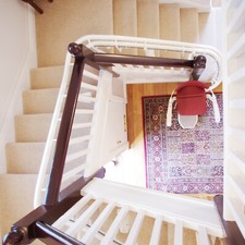 STANNAH CURVED STAIRLIFT + CUSTOM BESPOKE TRACK INC 180° BEND | SIENA | STARLA