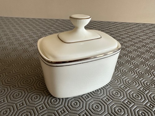 Sugar bowl with - sugar, lid