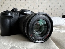 Panasonic LUMIX GH5 with The The Panasonic Lumix G x Vario 35-100mm F/2.8 Lens