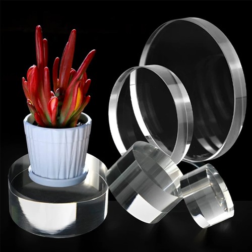Clear solid plastic round - clear,