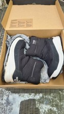 The North Face Women's Nuptse