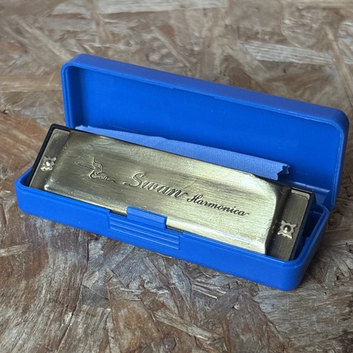 Swan hole harmonica key - swan, &