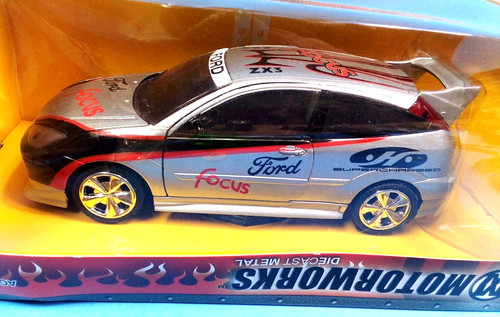 Ford focus svt - ford,