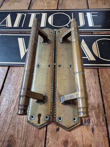 Huge old vintage - huge, cinema