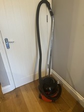 Henry Hoover HVR200 Vacuum