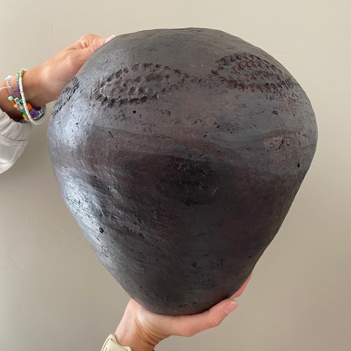 Large antique african zulu pot - large,