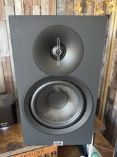 ELAC Debut 3.0 B6.3 Bookshelf Speakers - - Great Sound!