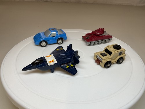 Hasbro takara transformers - /,