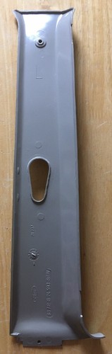 Seatbelt trim panel - panel, rs