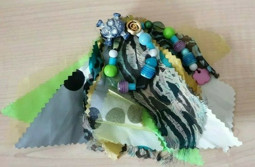 Beaded handbag charm - , or