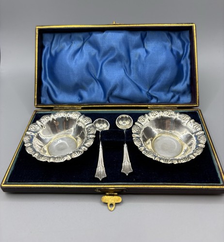 Antique victorian cased - antique, set