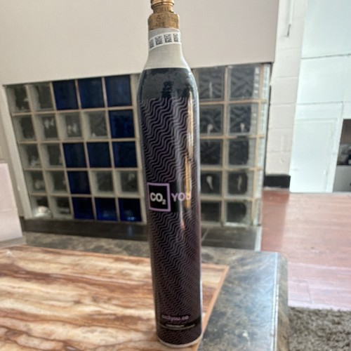 Co2 you refillable - you, bottle