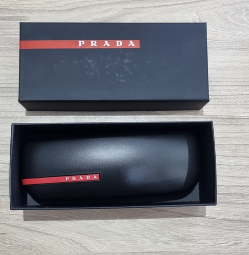 Prada sunglasses - prada, rossa)