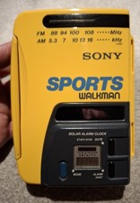 VINTAGE WALKMAN SPORTS SONY