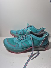 Clarks Wave Kick Womens Sports