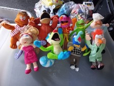 McDonalds Happy Meal Childrens TV characters The Muppets and 1 extra used 