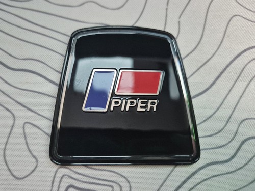 Piper aircraft yoke - yoke, emblem