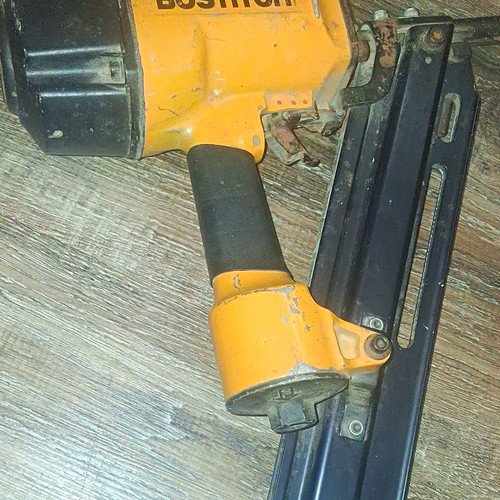 Bostitch pneumatic framing gun - framing,