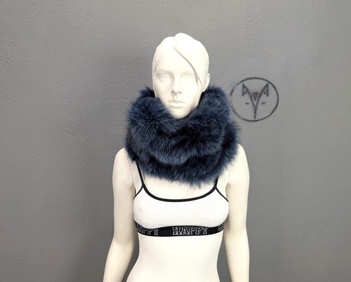 Fox fur cowl - dark, blue
