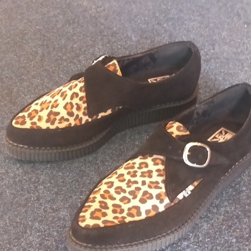Unisex creepers leopard - t.u.k,