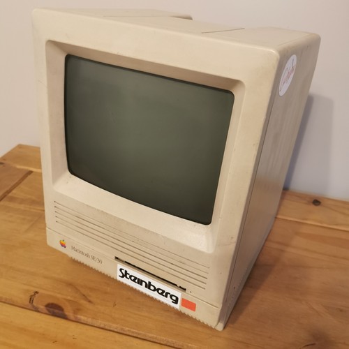 Apple macintosh vintage - se/30,