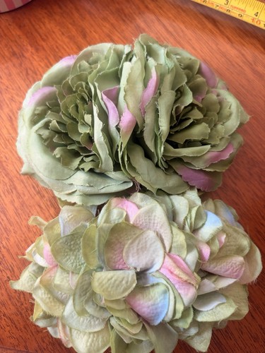 Two hair flowers - by, up
