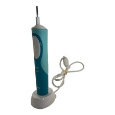 Oral-B Vitality Braun Electric Toothbrush 3709 green + Charger tested and Workin