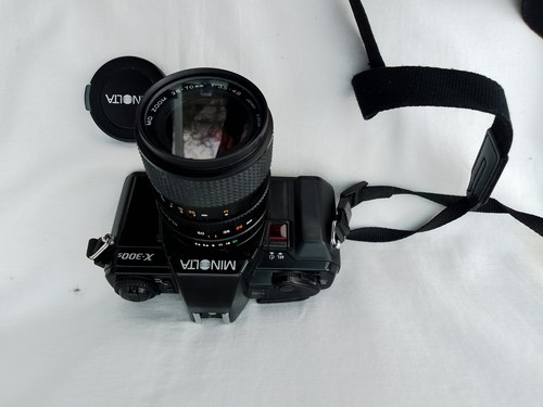 Minolta 300s slr - 35mm, film