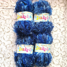 4 Skeins – Funky Fur by