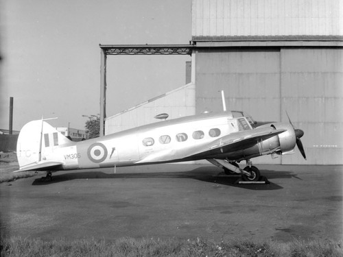 Avro anson aptl circa - avro, g-aptl,