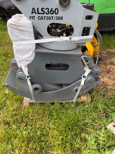 Excavator rotating log grab - excavator,