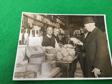 FRESHLY CAUGHT HAGGIS ON DISPLAY IN ART DECO  LONDON  STORE   19/15 CM