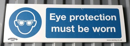 Eye protection must worn - be,