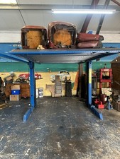 2 Post Car Parking Lift/Car Stacker