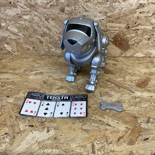 Teksta robot dog with - robot,