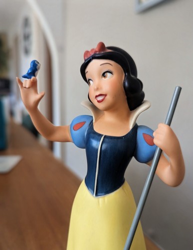 Wdcc snow white whistle while - whistle,
