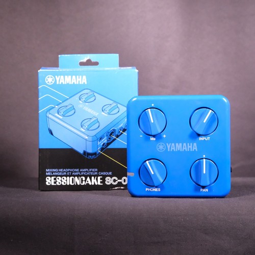 Yamaha headphone amplifier - headphone,