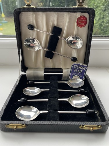 Vintage boxed set yeoman - vintage, of