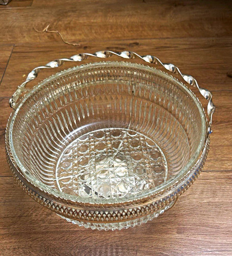 Clear ribbed glass - clear, round