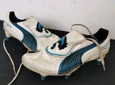 Puma V1.11 Studs Football