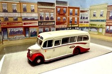 EFE 20113 Bedford OB Coach