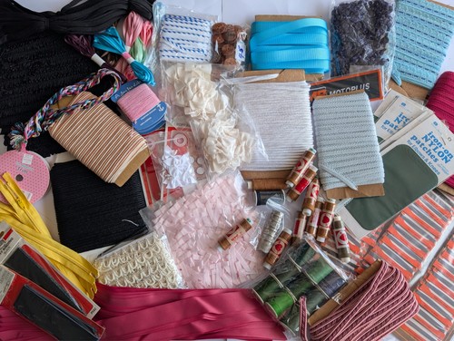 Large job lot ribbon - job, lot#15-