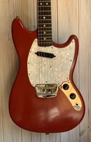 Fender musicmaster 1965 66 - musicmaster, ii