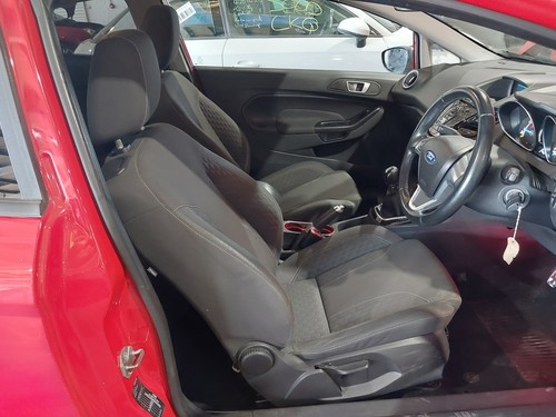 Front seat ford fiesta - rh, mk7